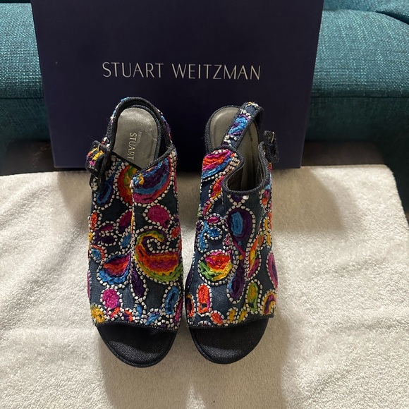 Stuart Weitzman Platform Sandals. - Picture 3 of 10